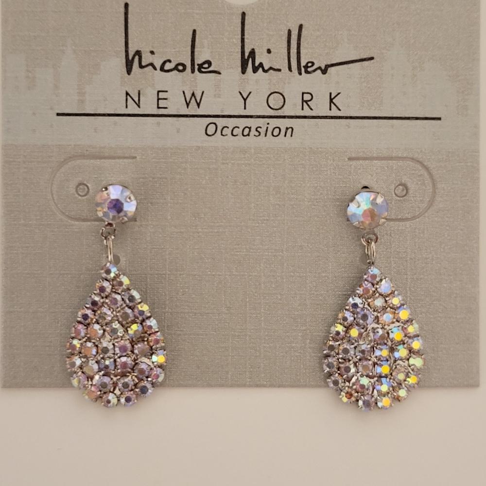 NWOT Rhinestone Earrings